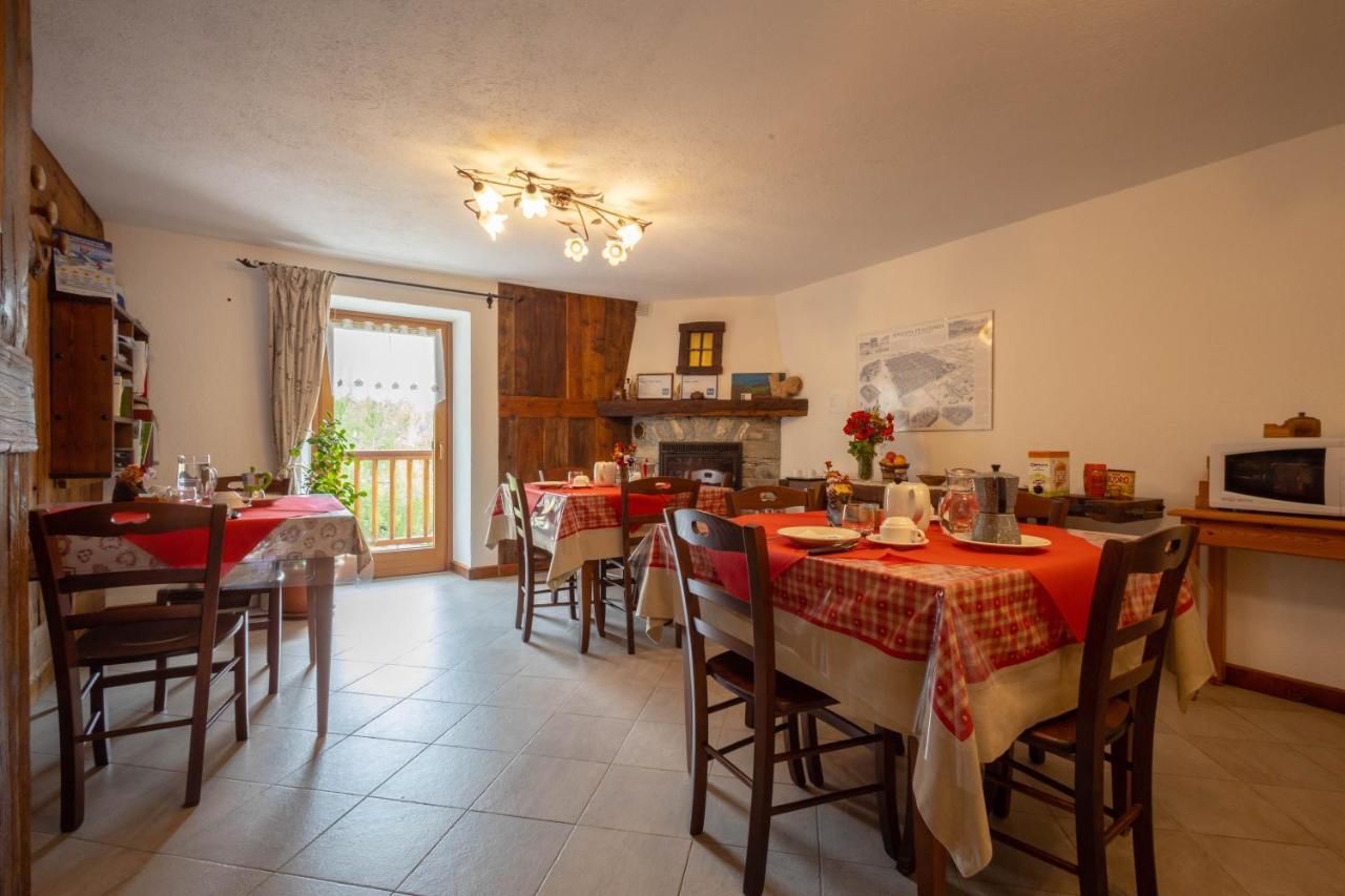 Eco Dimora Baltea - Affittacamere Al Verde Villaggio Di Rumiod Saint-Pierre Eksteriør bilde
