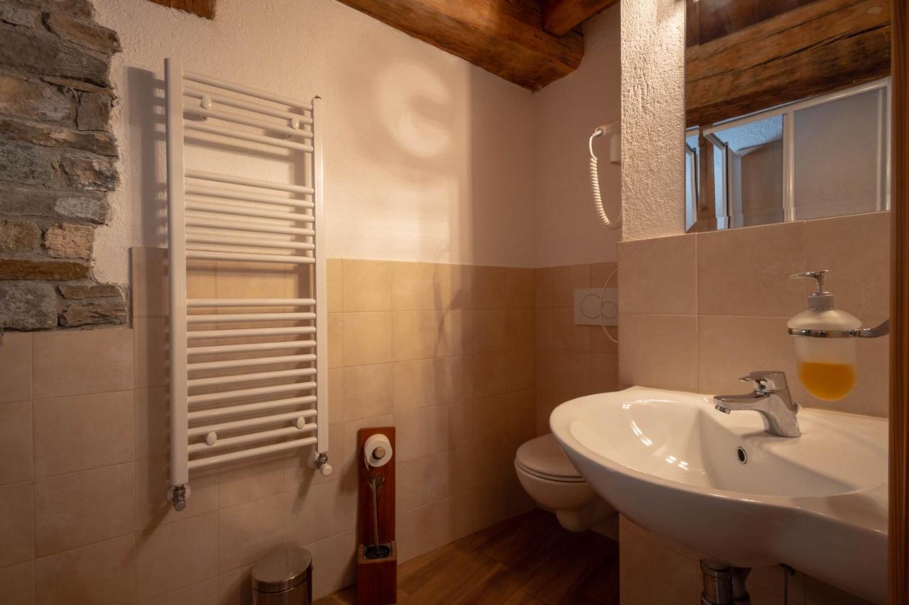 Eco Dimora Baltea - Affittacamere Al Verde Villaggio Di Rumiod Saint-Pierre Eksteriør bilde