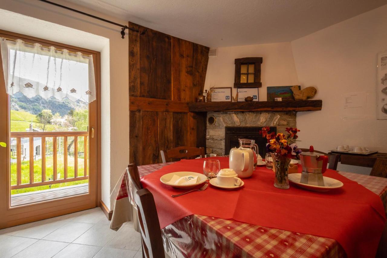 Eco Dimora Baltea - Affittacamere Al Verde Villaggio Di Rumiod Saint-Pierre Eksteriør bilde